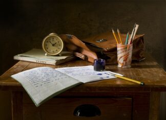 Jakie są zadania układu napędowego?